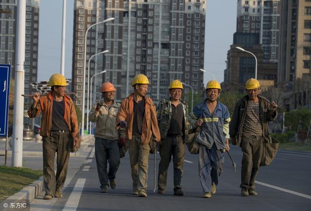 方式主要有两种 :第一,那就是在家中进行务农或者重视其他的生产活动